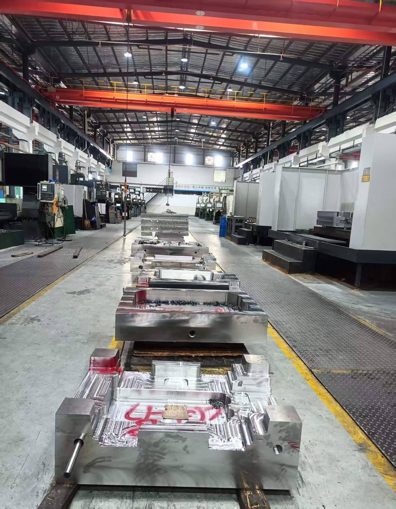 The essence of choosing a mold base source factory in China(pic1)