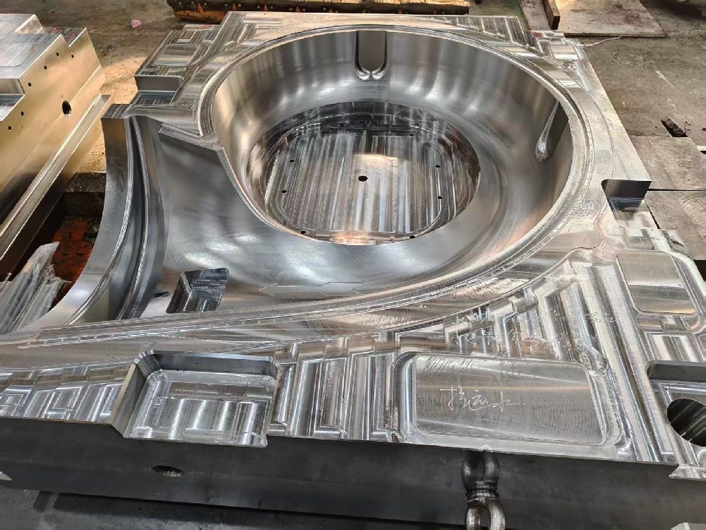 Stable quality stems from the comprehensive control of the mold base source factory(pic1)