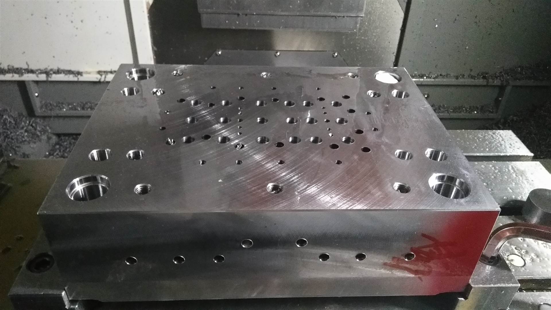 Manufacturer of Mold Bases for Plastic Electricity Meter Boxes(pic1) Manufacturer of Mold Bases for Plastic Electricity Meter Boxes(pic1)